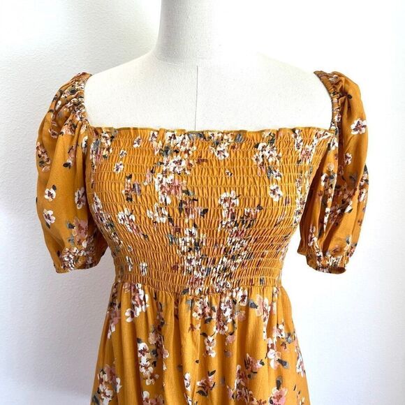 Flynn Skye Justine Romper Mustard Floral Puff Sleeve Square Neck Size Small No F - Picture 4 of 11